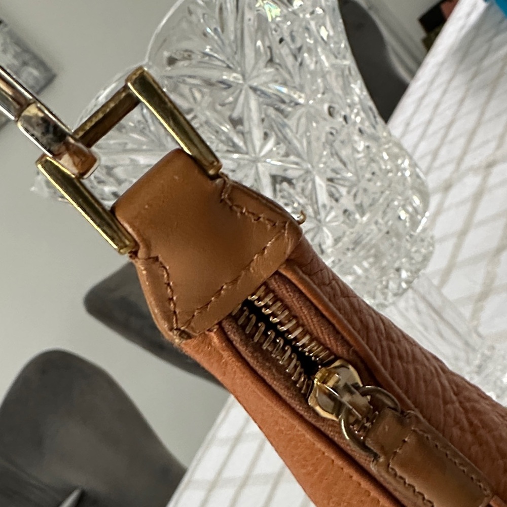 ✨ Authentic Dior Trotteur  Hobo Bag – Tan Leather with Gold Hardware ✨ - Picture 15 of 16